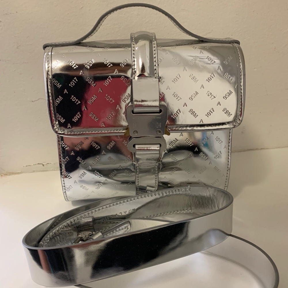 1017 ALYX BAG BRAND NEW NEVER USED - Picture 4 of 5